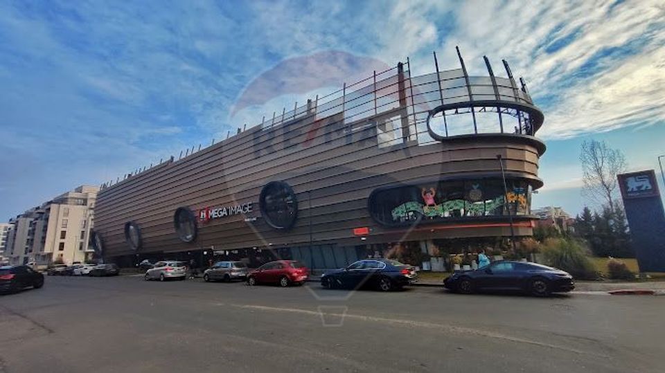 200sq.m Commercial Space for rent, Central area