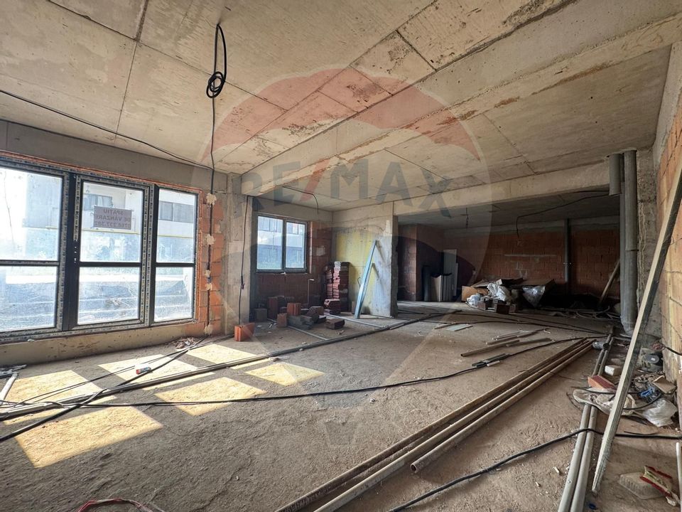 Versatile commercial space rental – Militari Residence