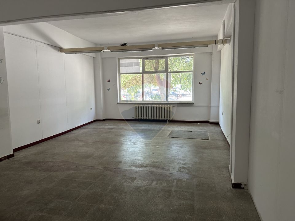 2,800sq.m Industrial Space, Brailei area