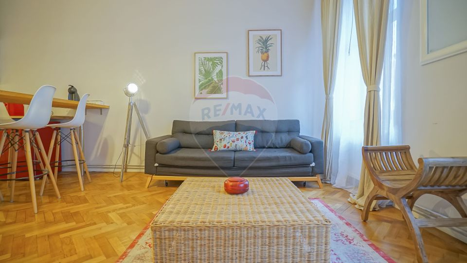 Apartament cochet, complet mobilat și utilat, str Postavarului