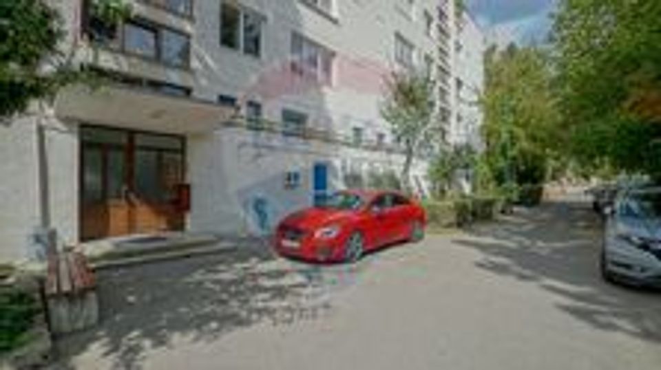 2 room Apartment for rent, Centrul Civic area