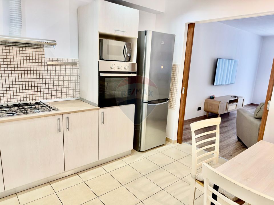 Casă / Vilă cu 3 camere de închiriat în zona Exterior Nord