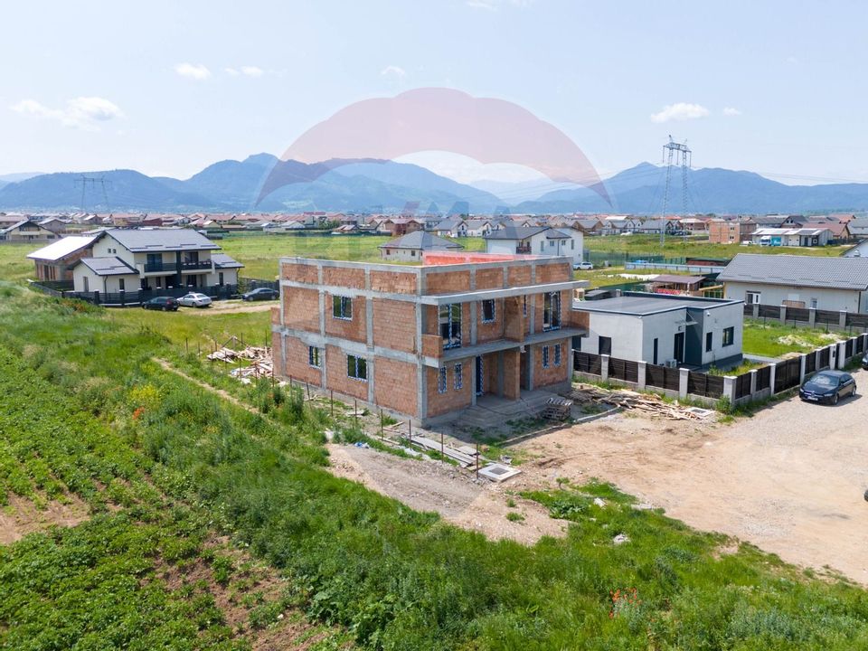 4 room House / Villa for sale