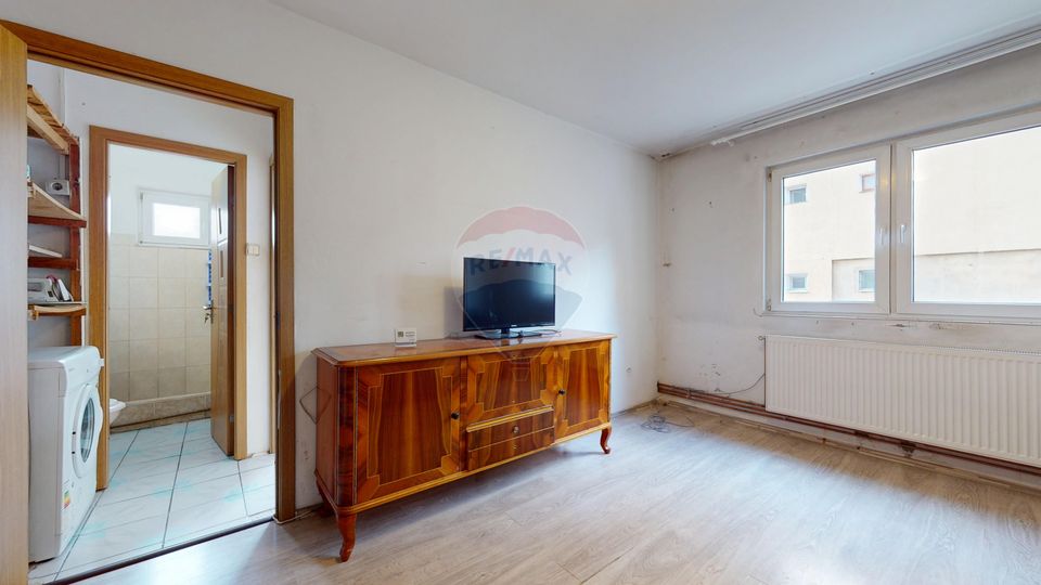 Apartament compact 2 camere, etaj 1, Săcele Electroprecizia