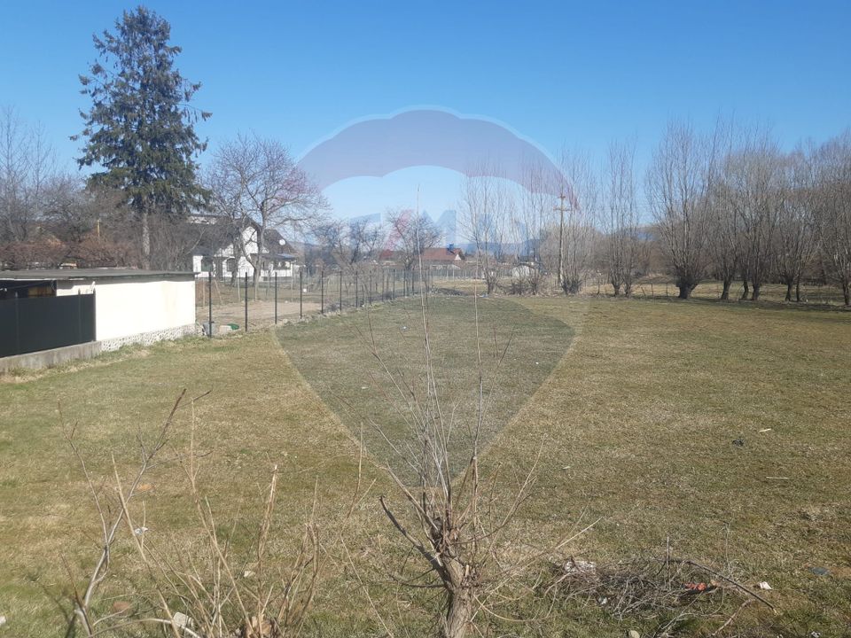 Land 1,486sqm Zarnesti / Soseaua Branului
