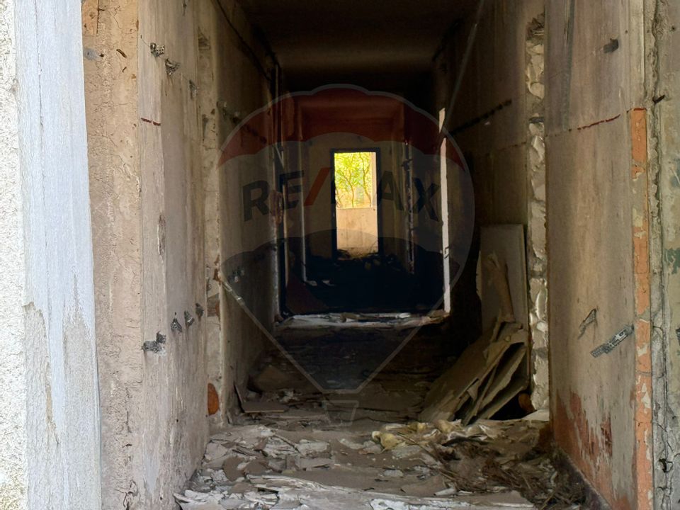 2,300sqm PROPERTY for sale BABADAG / TULCEA / CONSTANTA