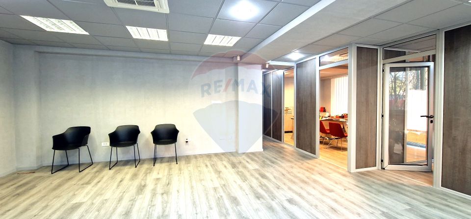 70sq.m Office Space for rent, Centrul Civic area