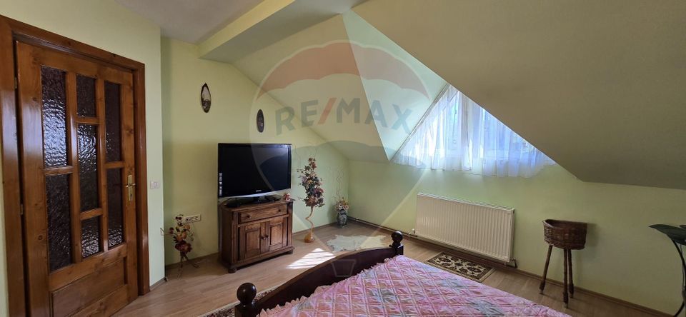 8 room House / Villa for sale, Central area