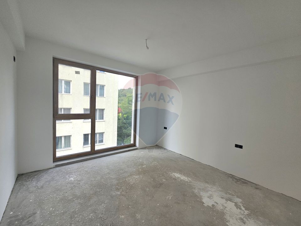 Apartament cu 3 camere de vânzare Grigorescu