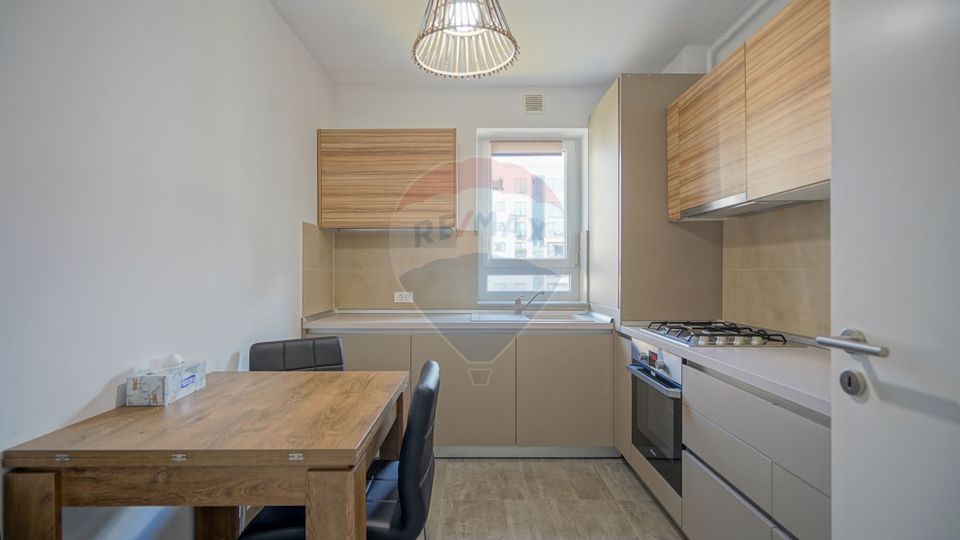 2 room Apartment for rent, Tractorul area