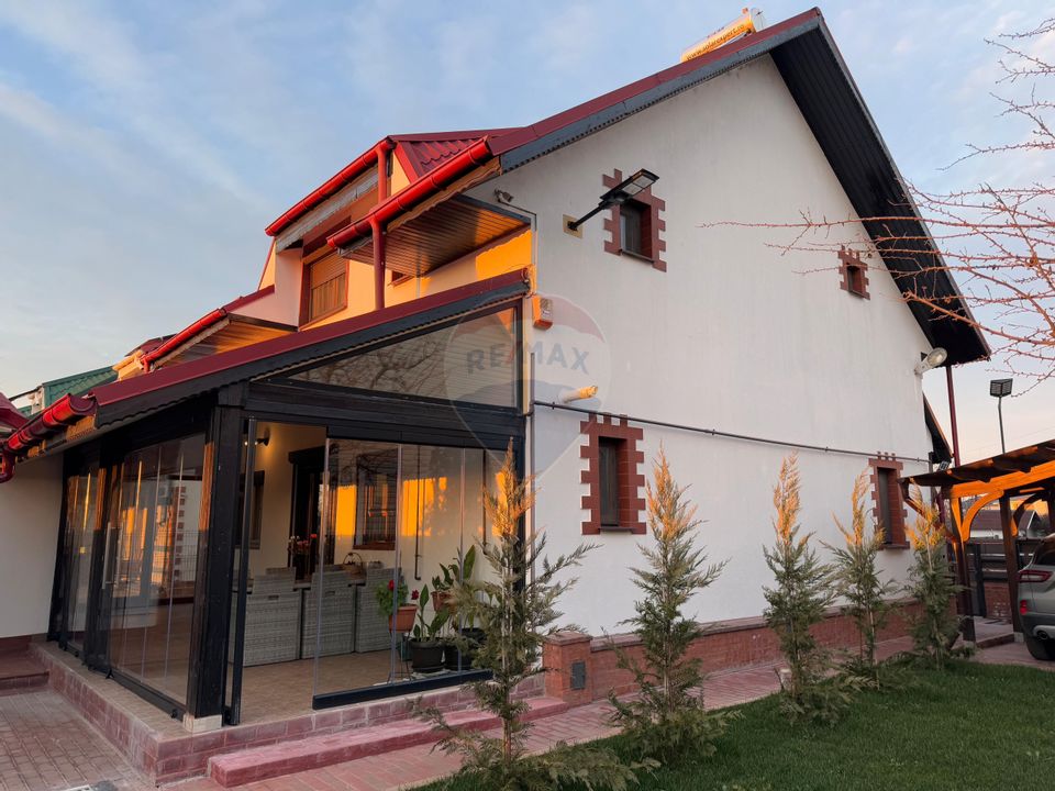 5 room House / Villa for sale