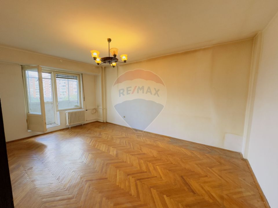 4 room Apartment for sale, Rogerius area