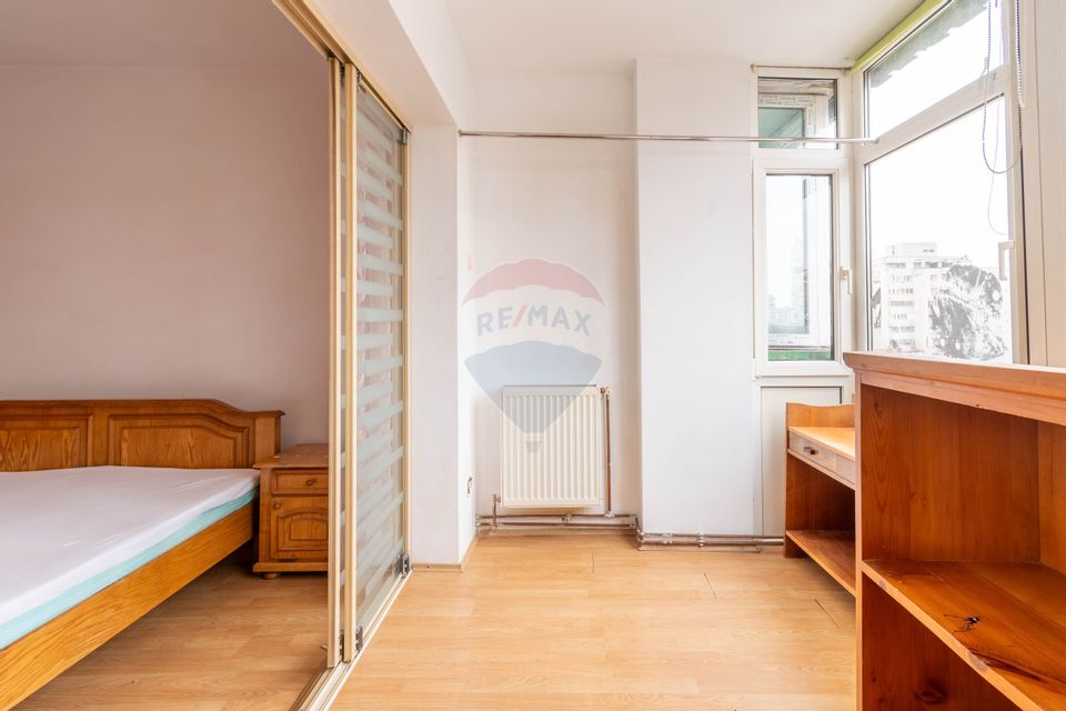 Apartament 3 camere de vanzare, Marasti