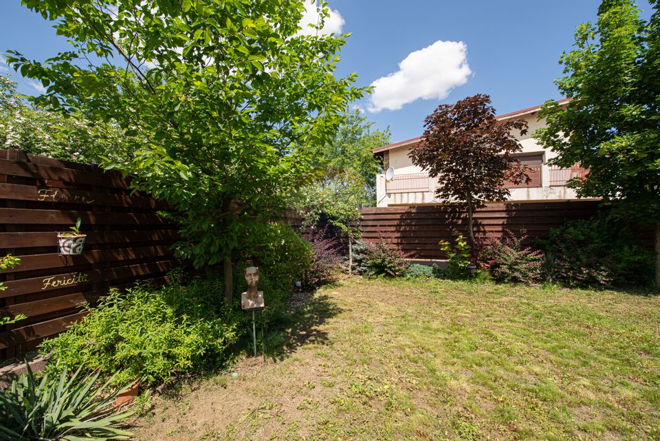 Villa for sale and attic in Domnesti Ilfov str Amarei