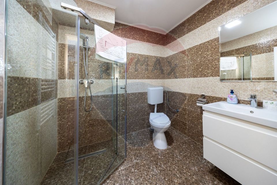 21 room Hotel / Pension for rent, Central area