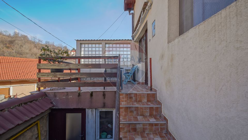 4 room House / Villa for sale, Schei area