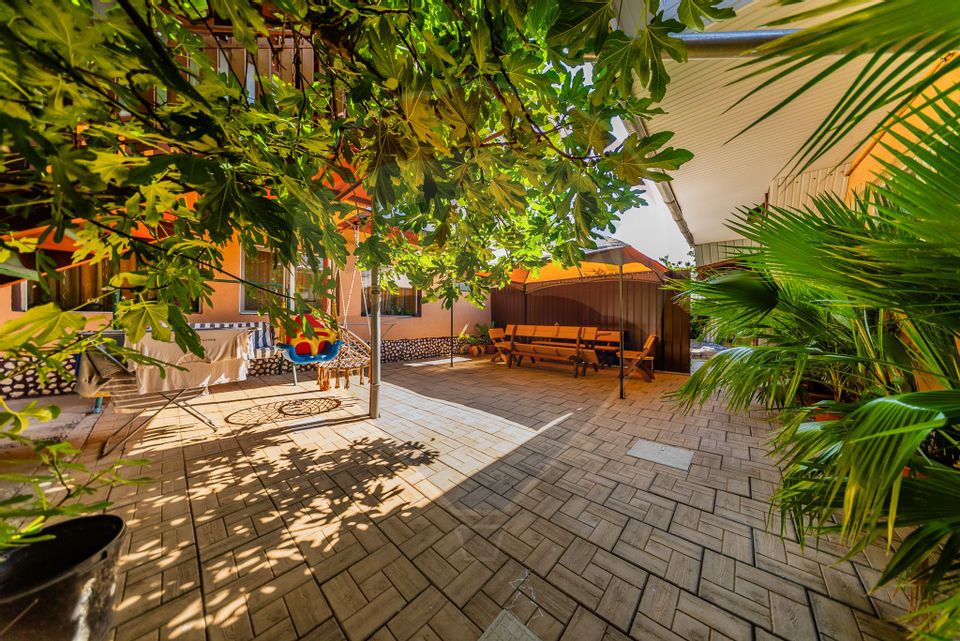 7 room House / Villa for sale, Confectii area