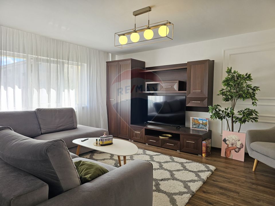 3 room Apartment for rent, Intre Lacuri area