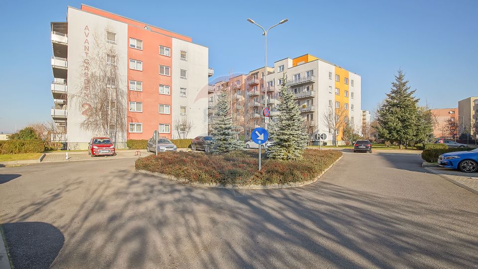 2 room Apartment for rent, Avantgarden area