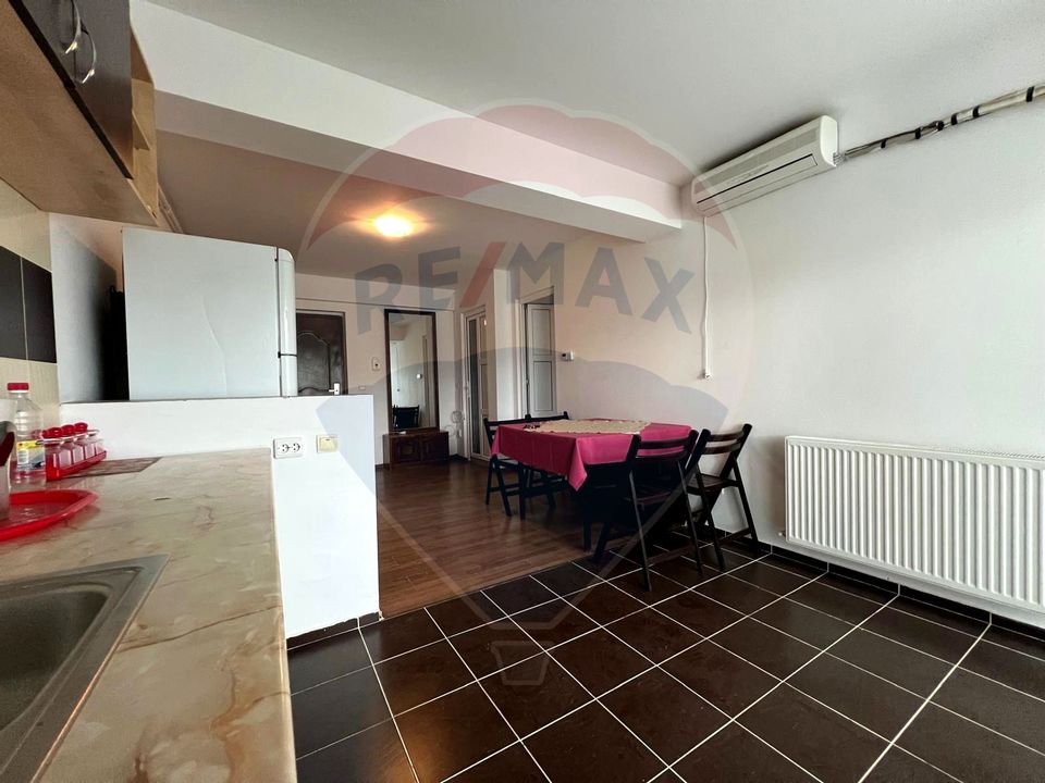 Apartament cu două camere, Apahida