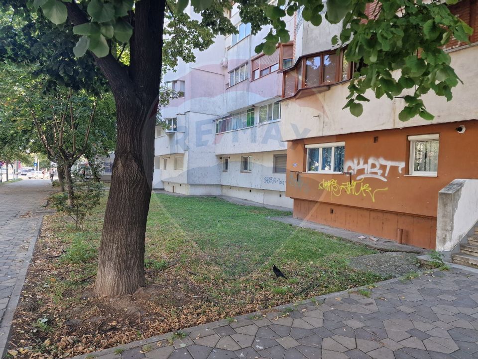 1 room Apartment for rent, Stefan cel Mare area