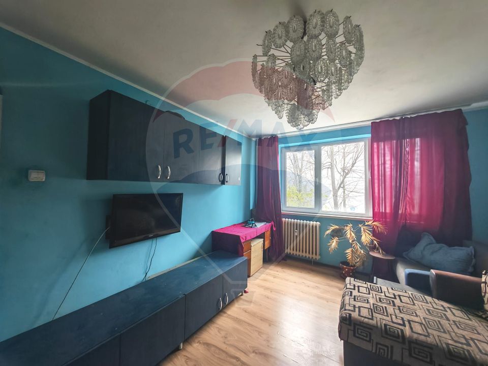 Apartament  3 camere metrou 1 Decembrie 1918 - strada Mizil