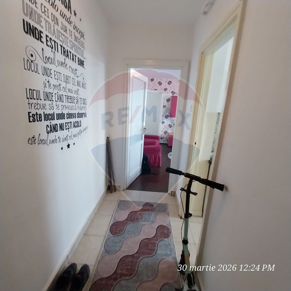 Giulesti - Vanzare apartament 3 camere - Spațios, luminos, balcon mare