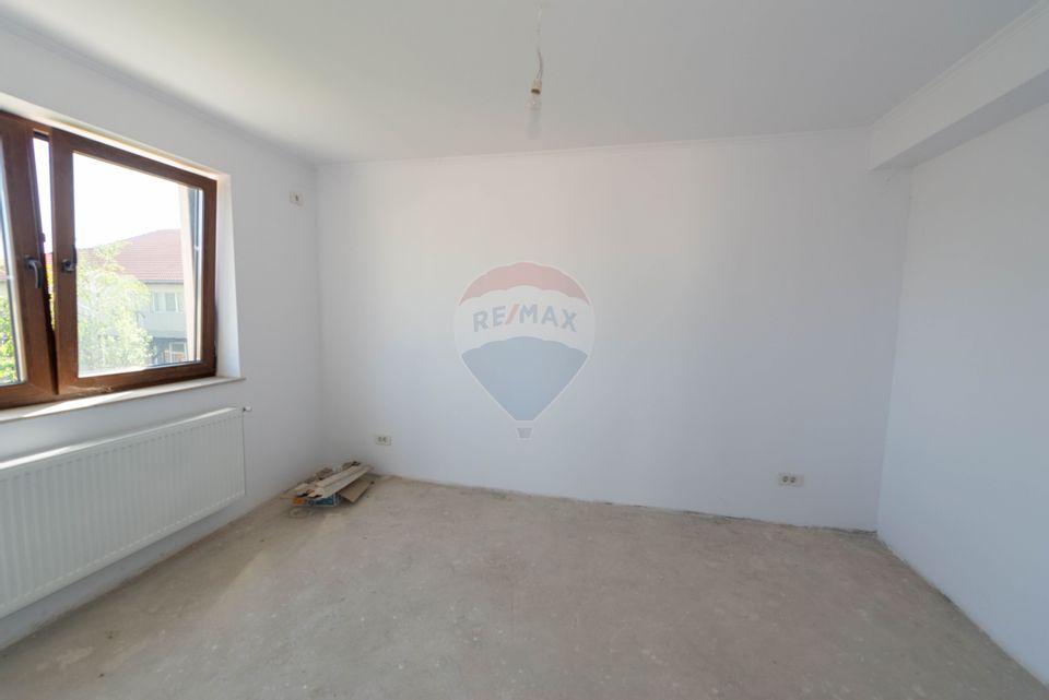 Casa / Vila 5 camere de vanzare in zona Odai Otopeni