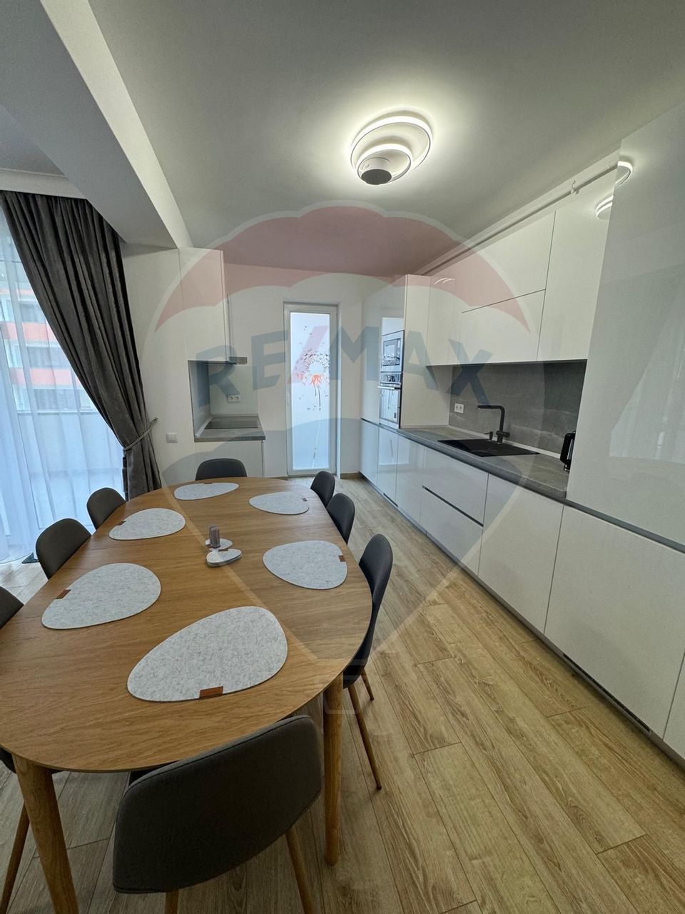 Apartament de inchiriat