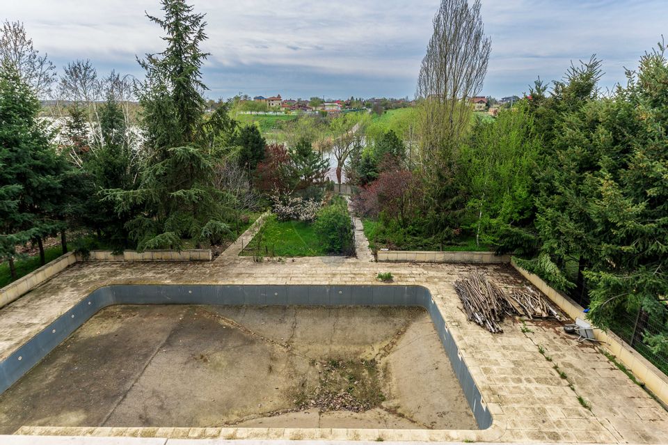 30 room House / Villa for rent