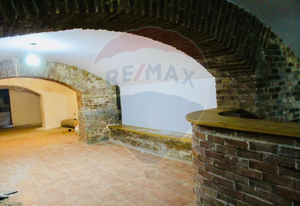 Spațiu comercial de 168mp de vânzare în zona Ultracentral