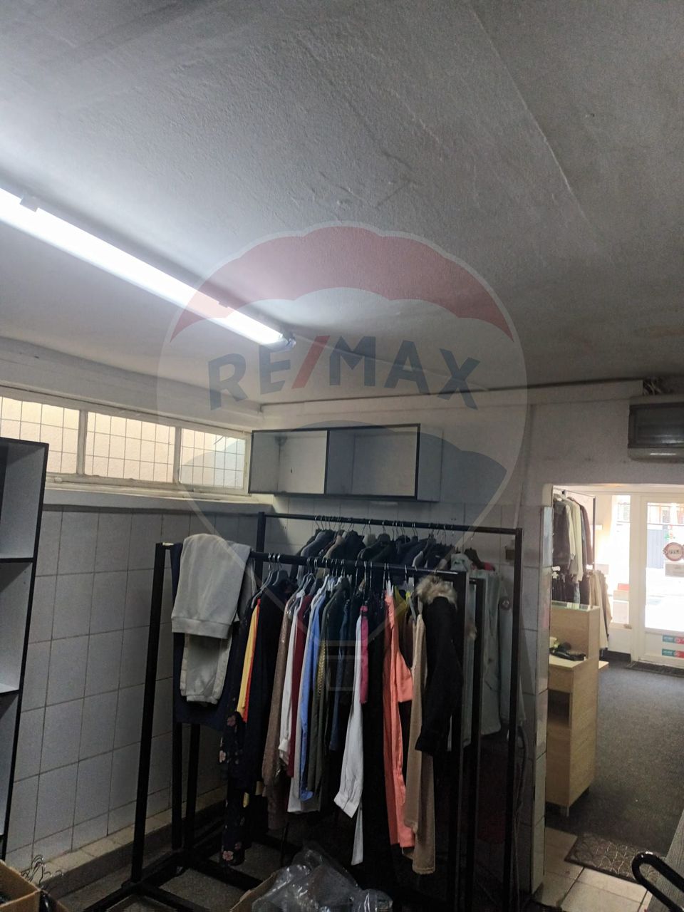 Spațiu comercial de închiriat, cu vitrina, 41.00mp în zona Gheorgheni