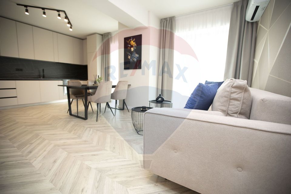 Apartament cu 2 camere de vânzare în WEST CITY TOWER