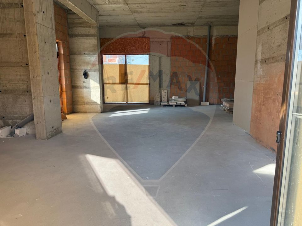 Inchiriere Spatiu Comercial 63mp Utili, Ghencea