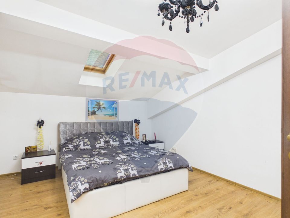 2-room apartment – modern, 62 sqm, attic | Parking included |