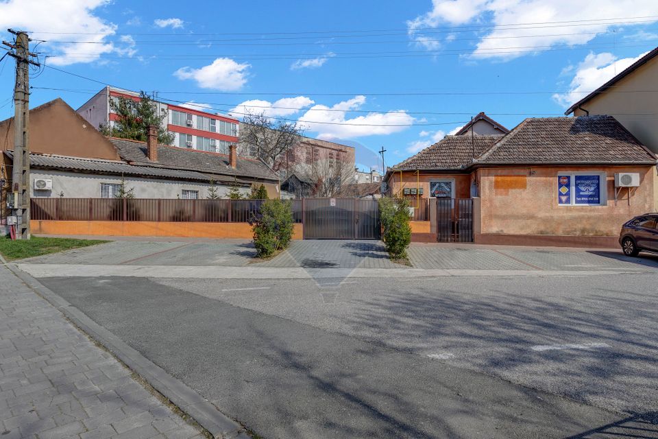 8 room House / Villa for sale, Ultracentral area