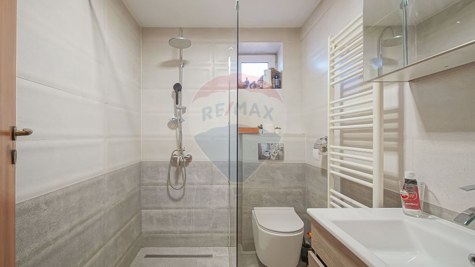 Casă cu 7 Camere + Spațiu Comercial, Oportunitate Rară, Comision 0%