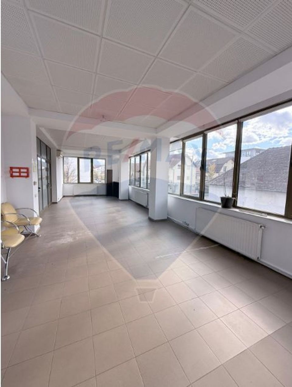 70sq.m Office Space for rent, Calea Dumbravii area