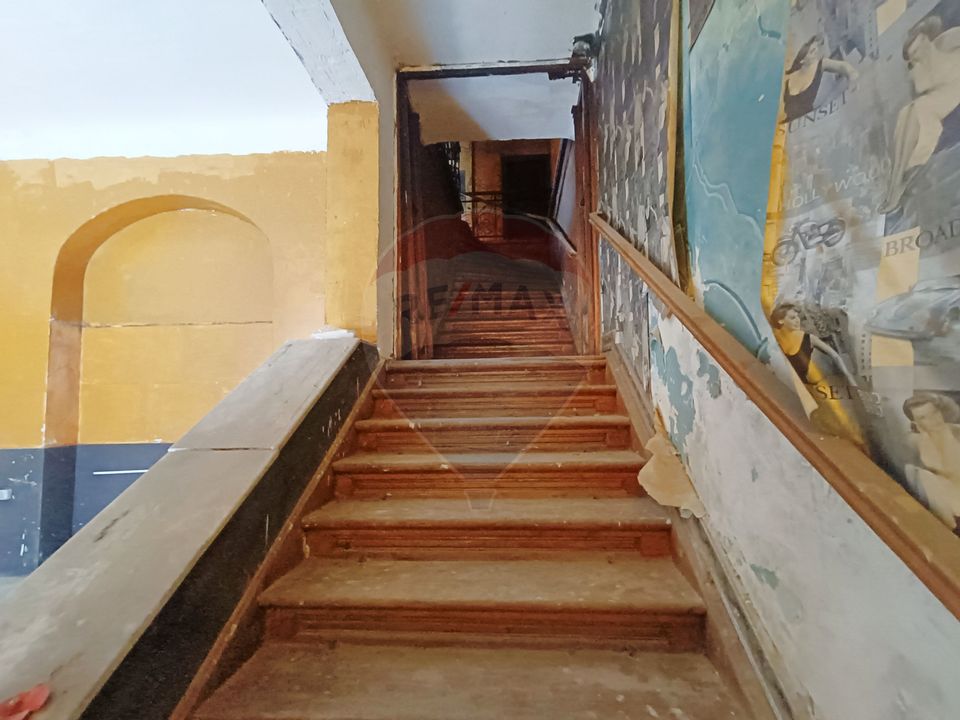 Vanzare Vila Interbelica Stradala, Pta Regina Maria, Ocazie Investitie