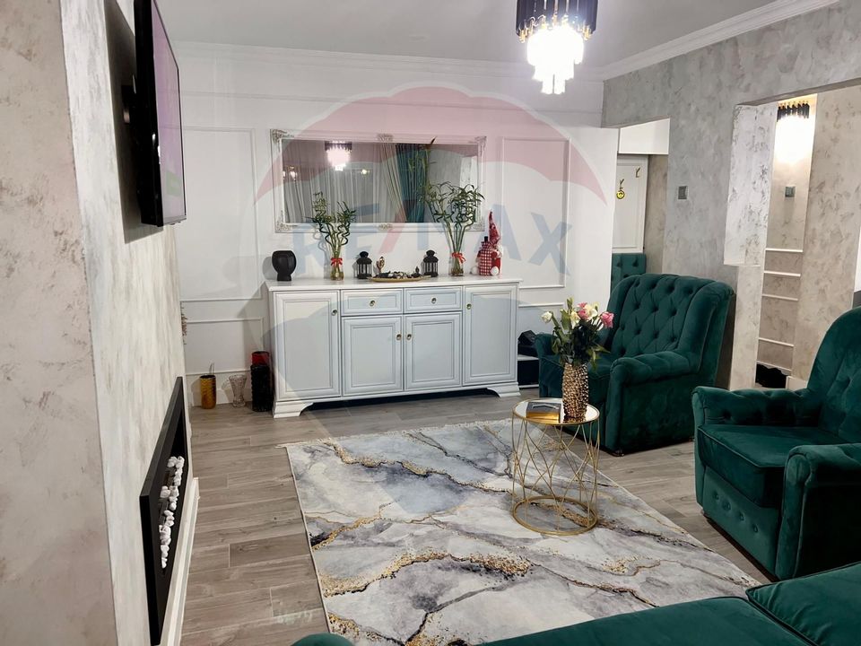 Apartament cu 3 camere de închiriat în zona Rogerius