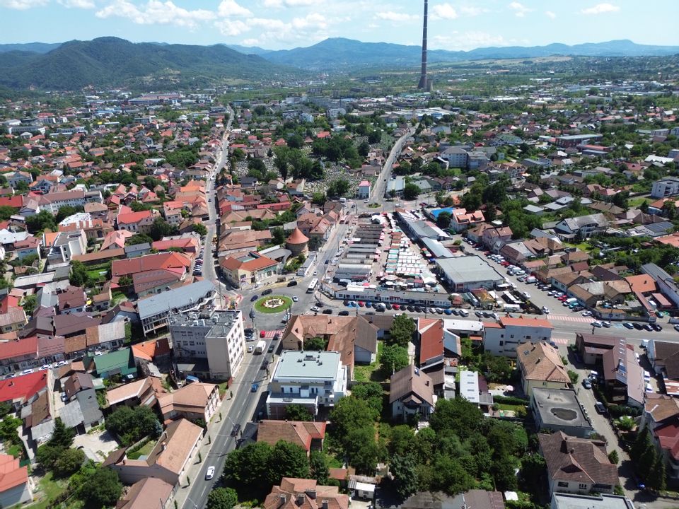 Apartament cu 2 camere de vânzare ultracentral în zona Orasul Vechi