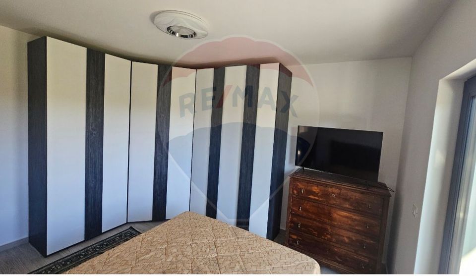 5 room House / Villa for sale