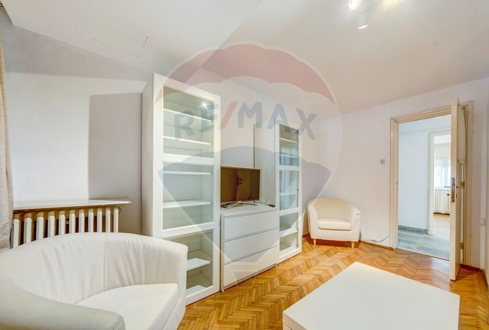 2 room Apartment for rent, Calea Victoriei area