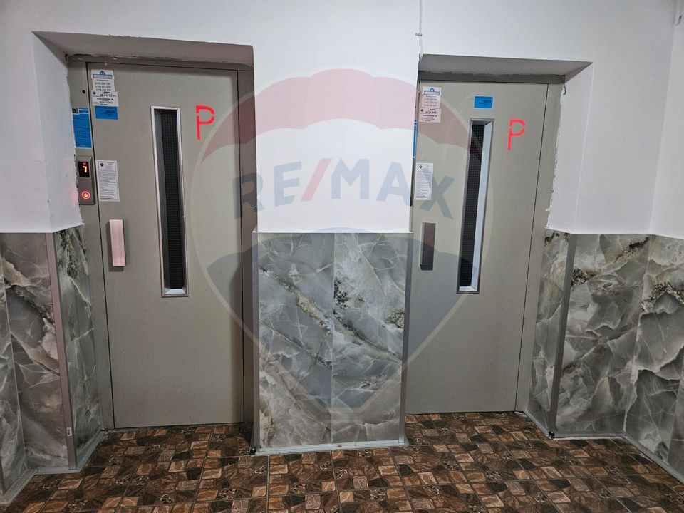 GARSONIERA  decomandata, cu priveliste  - DE VANZARE- BV/  str Traian!