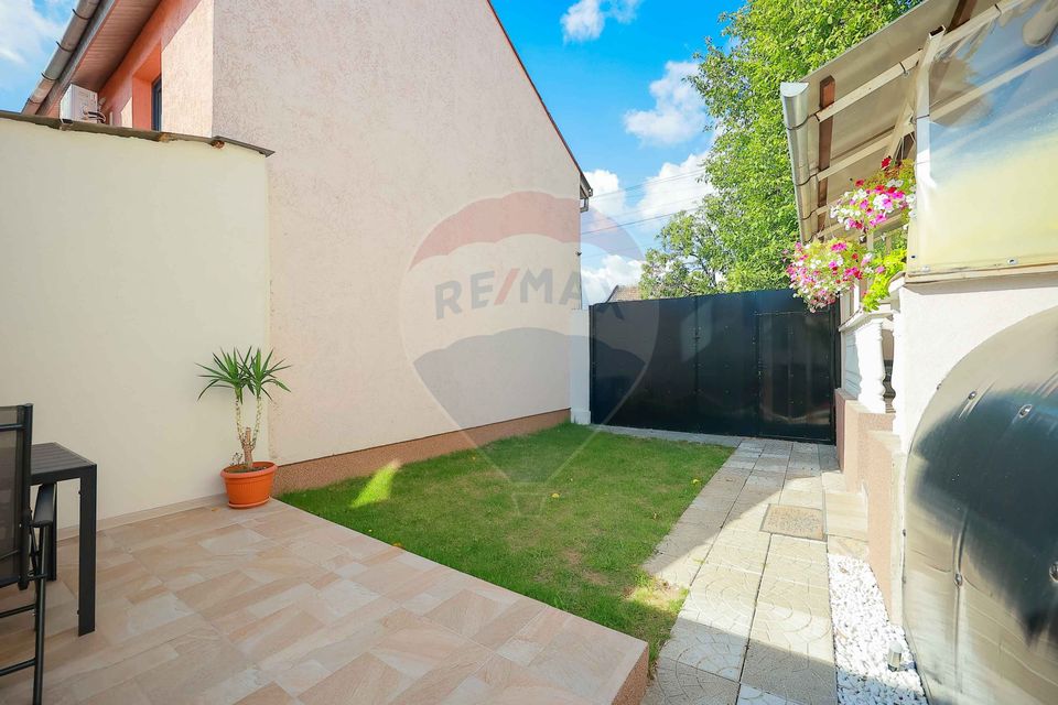 Casă de vânzare pentru locuit sau cabinete/birouri, zona Cantemir