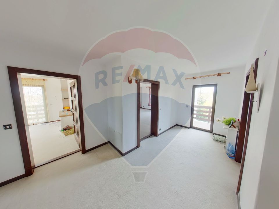 6 room House / Villa for sale, Sud-Est area