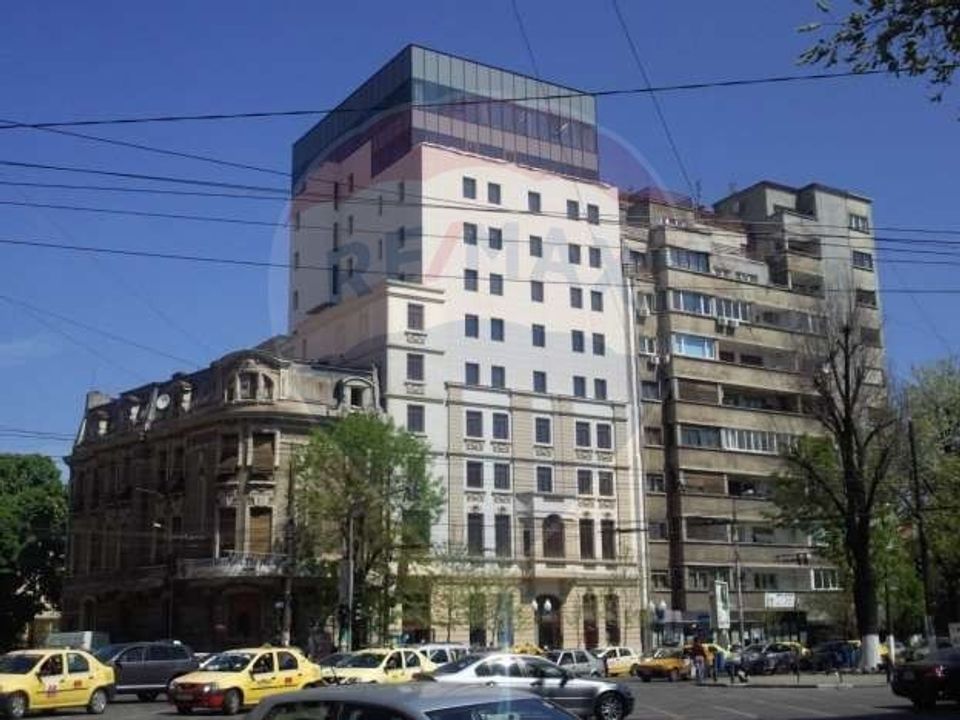 66 room Hotel  for sale, Rosetti area
