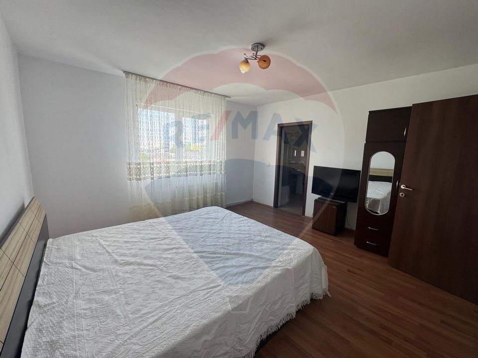 Spațiu comercial de 900mp de vânzare în zona Romanesti