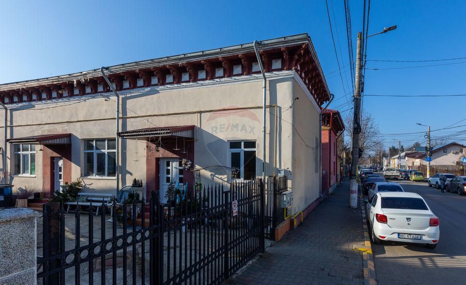 146sq.m Commercial Space for rent, Central area