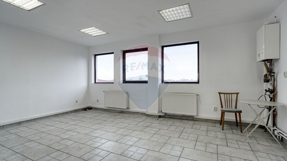 280sq.m Office Space for rent, Bartolomeu area